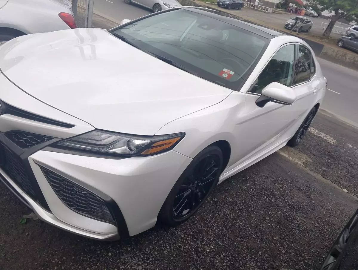 Toyota Camry   - 2021