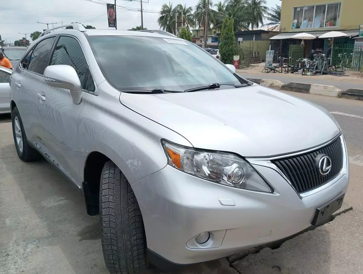 Lexus RX 350   - 2010