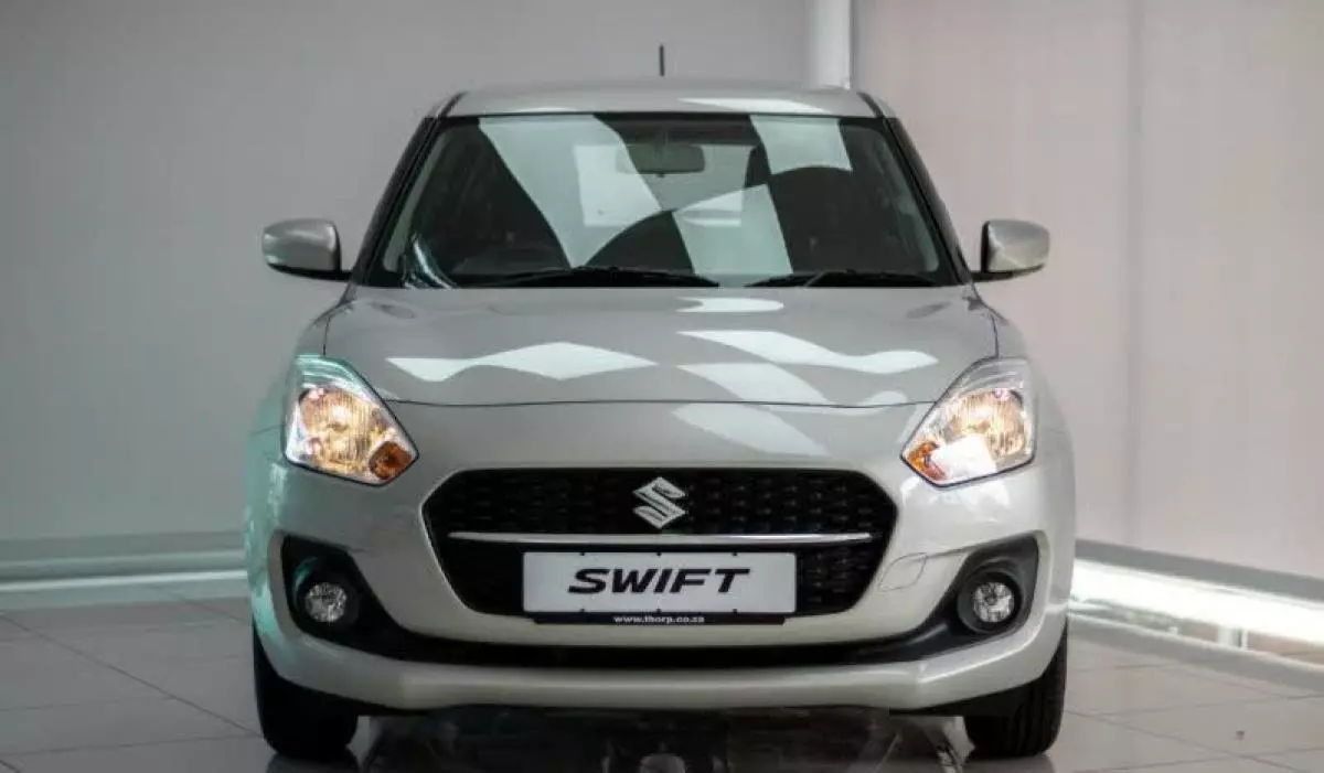 SUZUKI Swift   - 2023