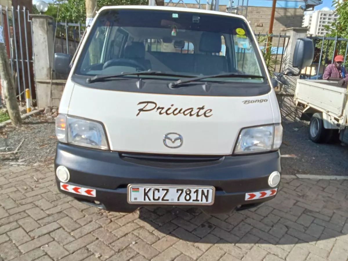 Mazda Bongo   - 2013