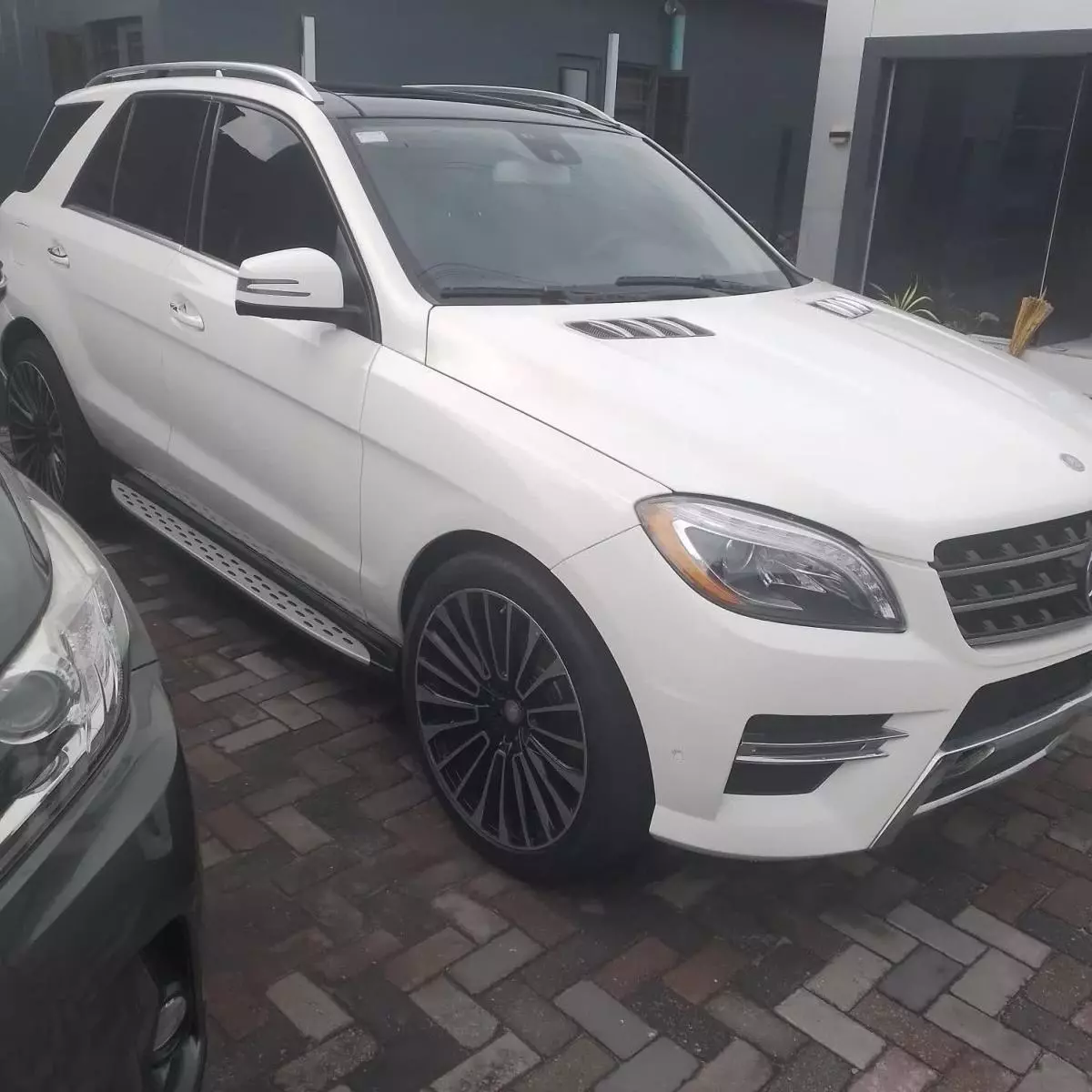 Mercedes-Benz ML 400   - 2015