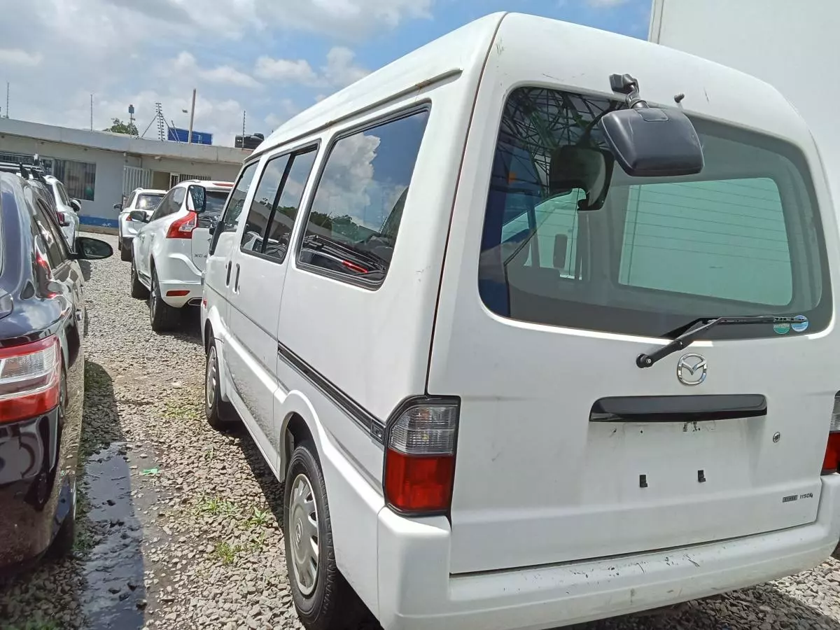 Mazda Bongo   - 2017