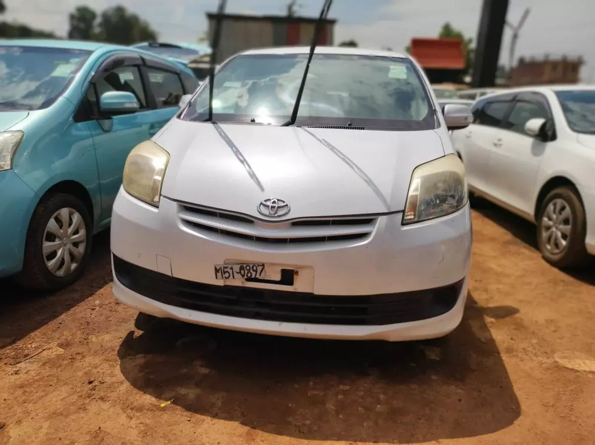 Toyota Passo Sette - 2009