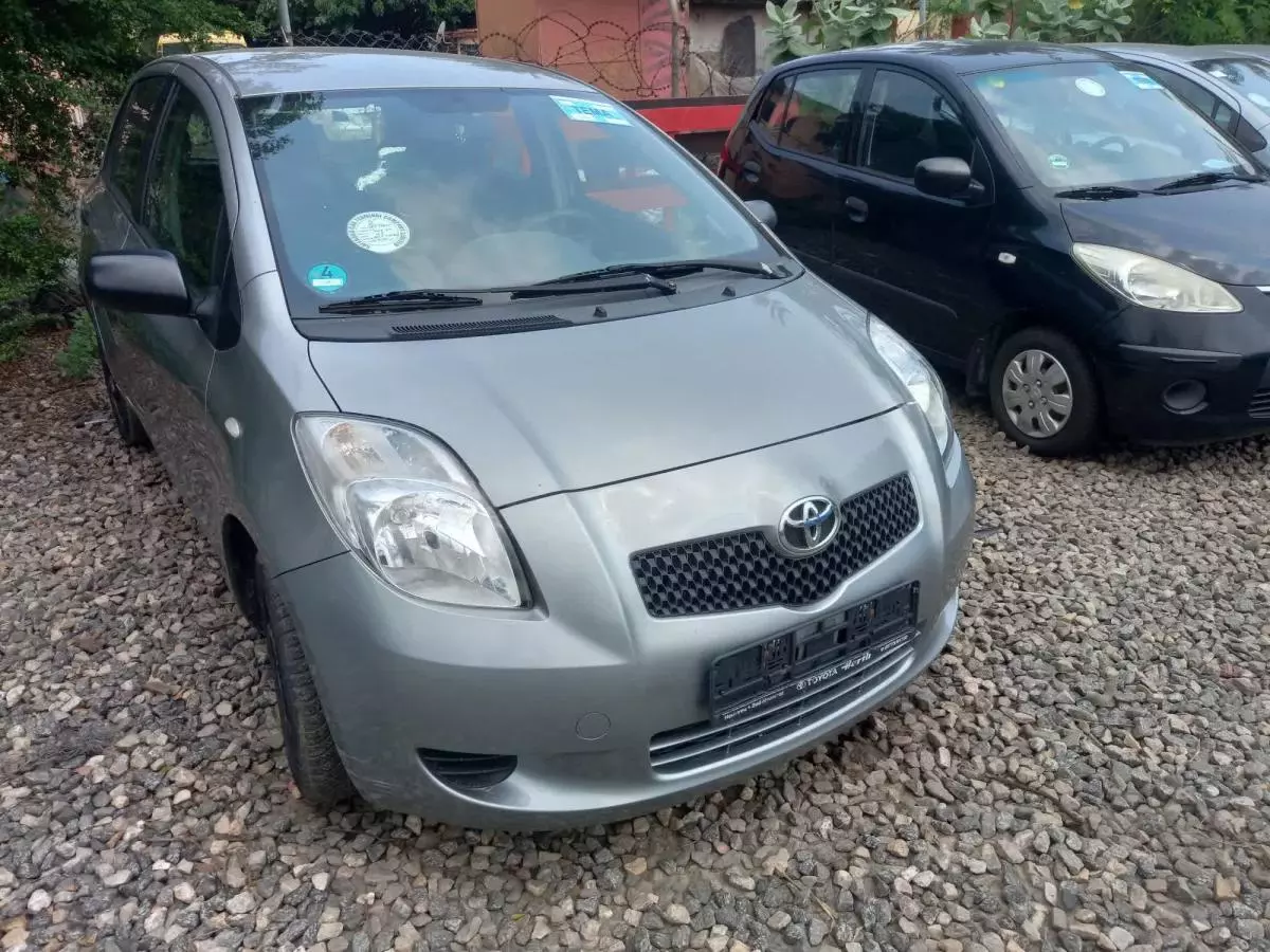 Toyota Yaris   - 2007