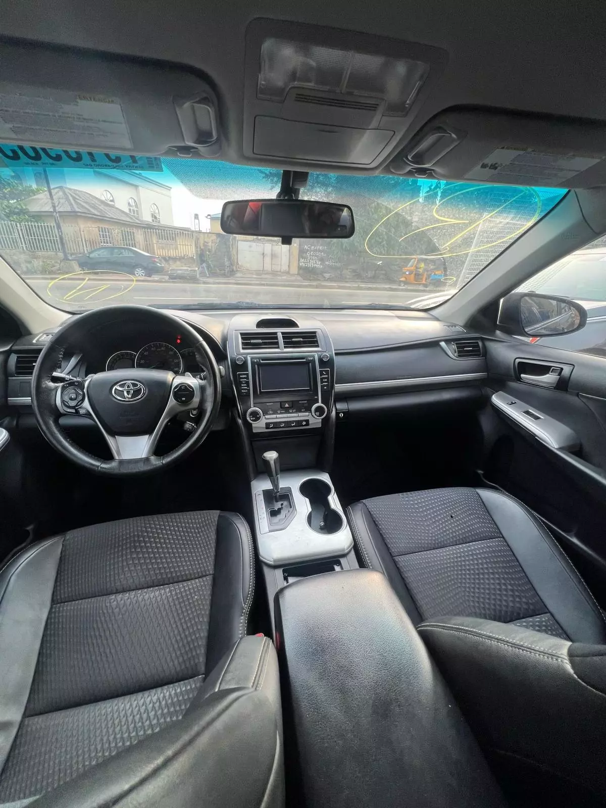 Toyota Camry   - 2013