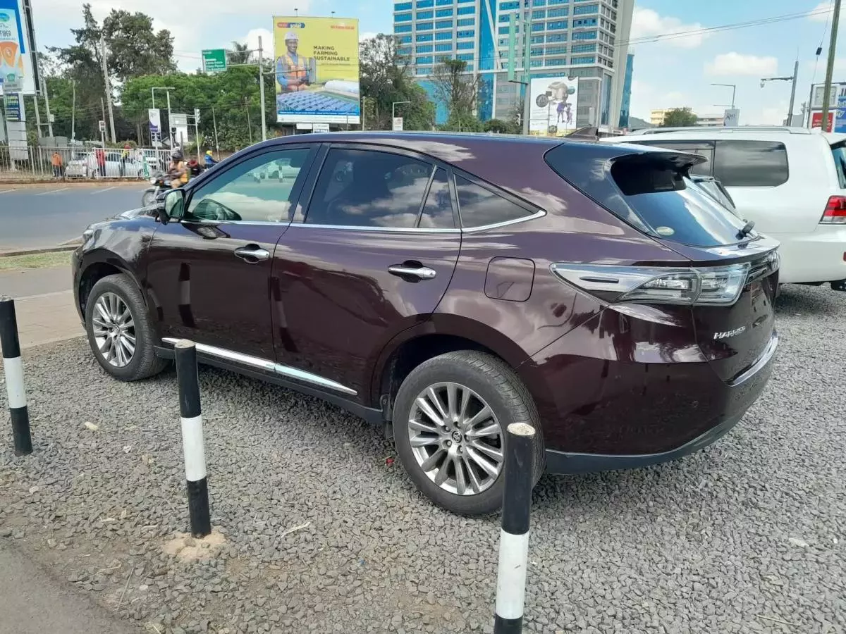 Toyota Harrier - 2015