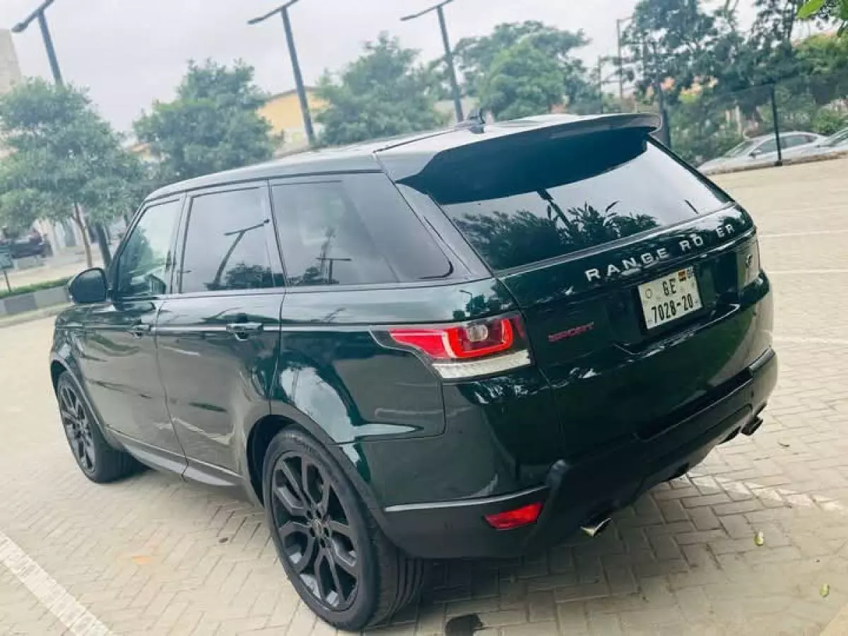 Land Rover Range Rover Sport   - 2019