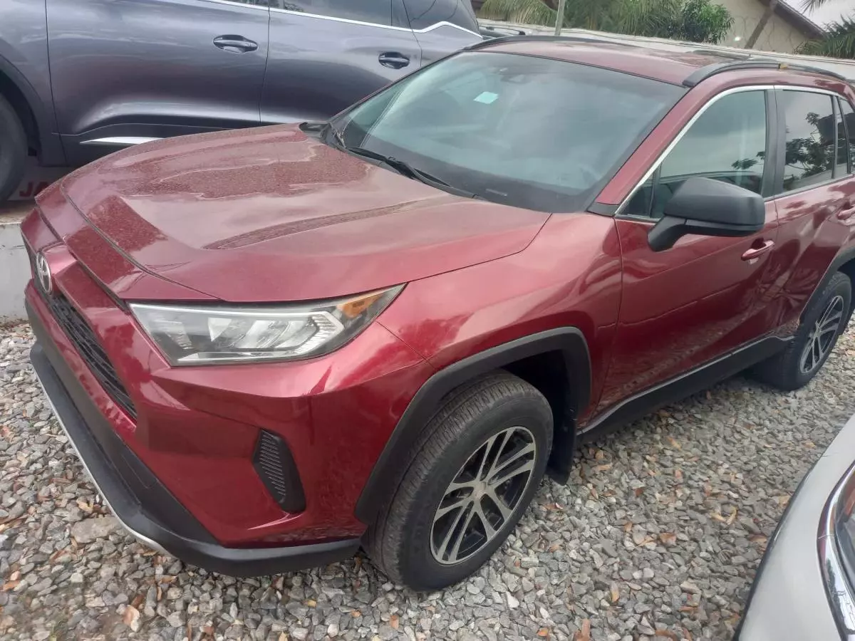 Toyota RAV 4   - 2020