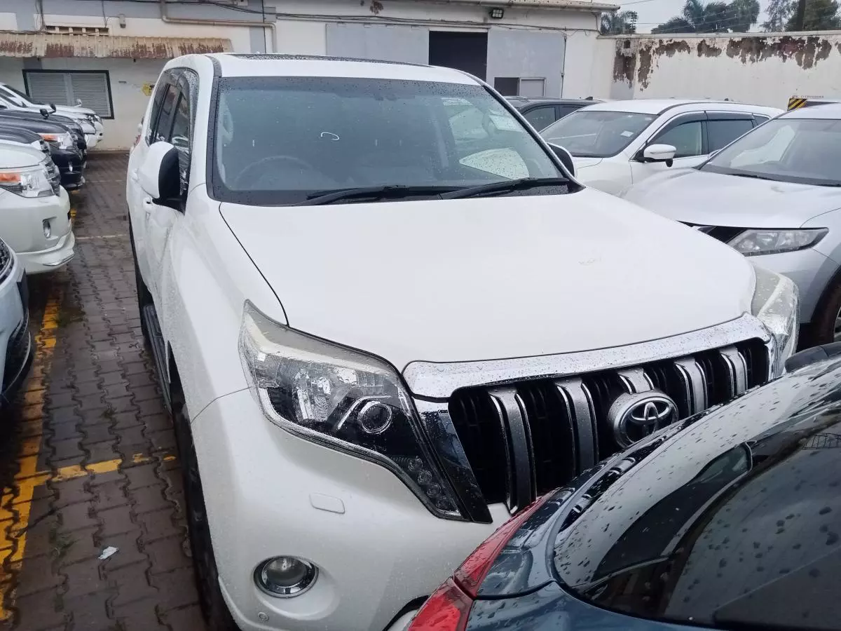 Toyota Landcruiser Prado   - 2018