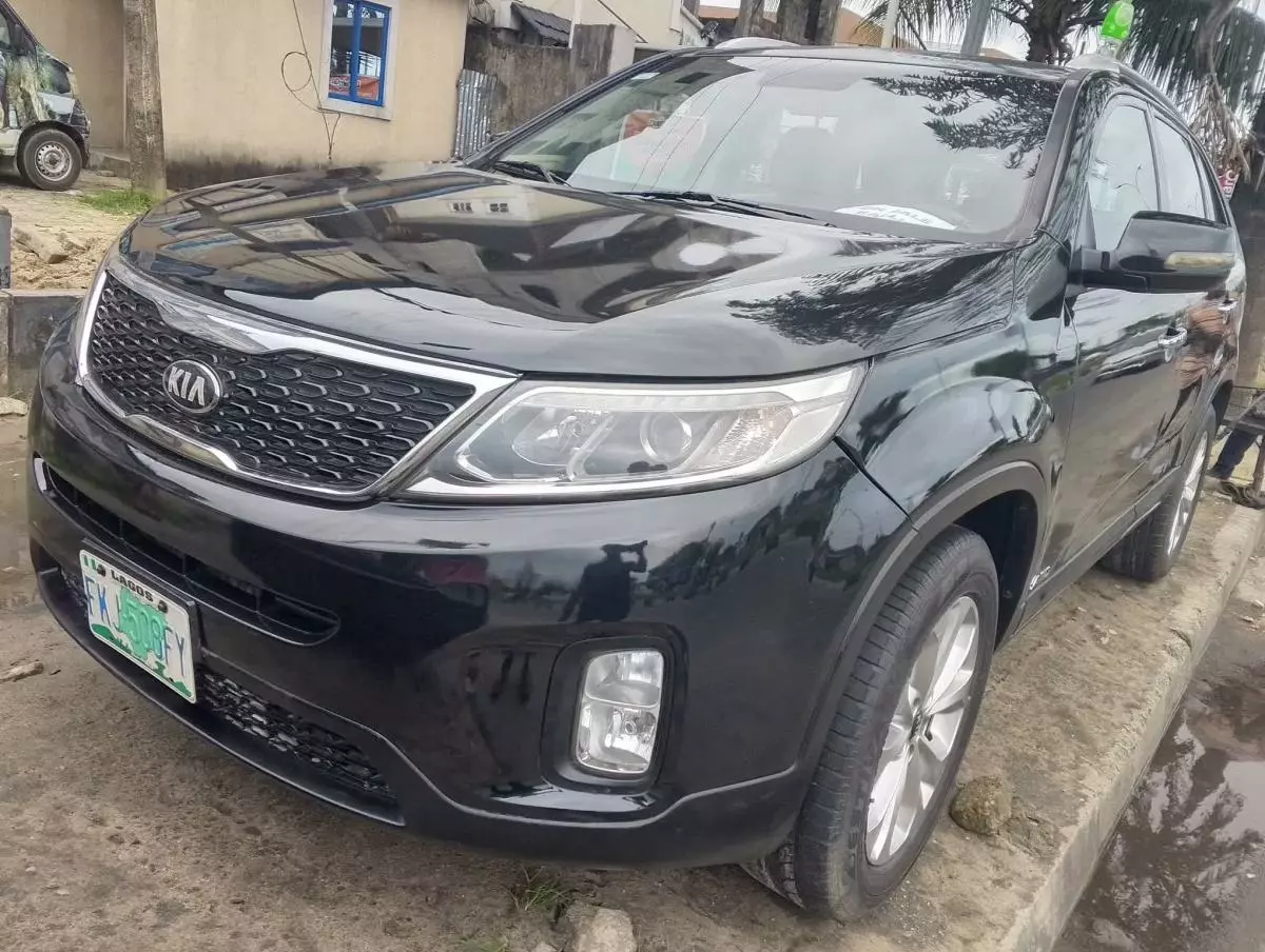 KIA Sorento   - 2015