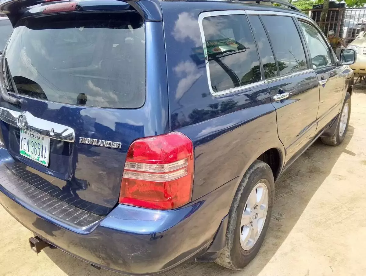 Toyota Highlander   - 2003