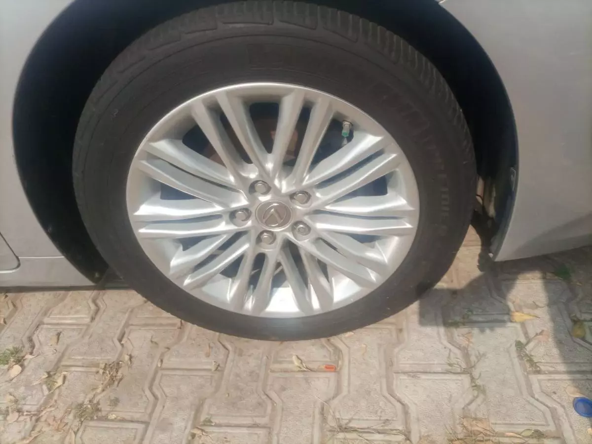 Lexus ES 350 - 2013