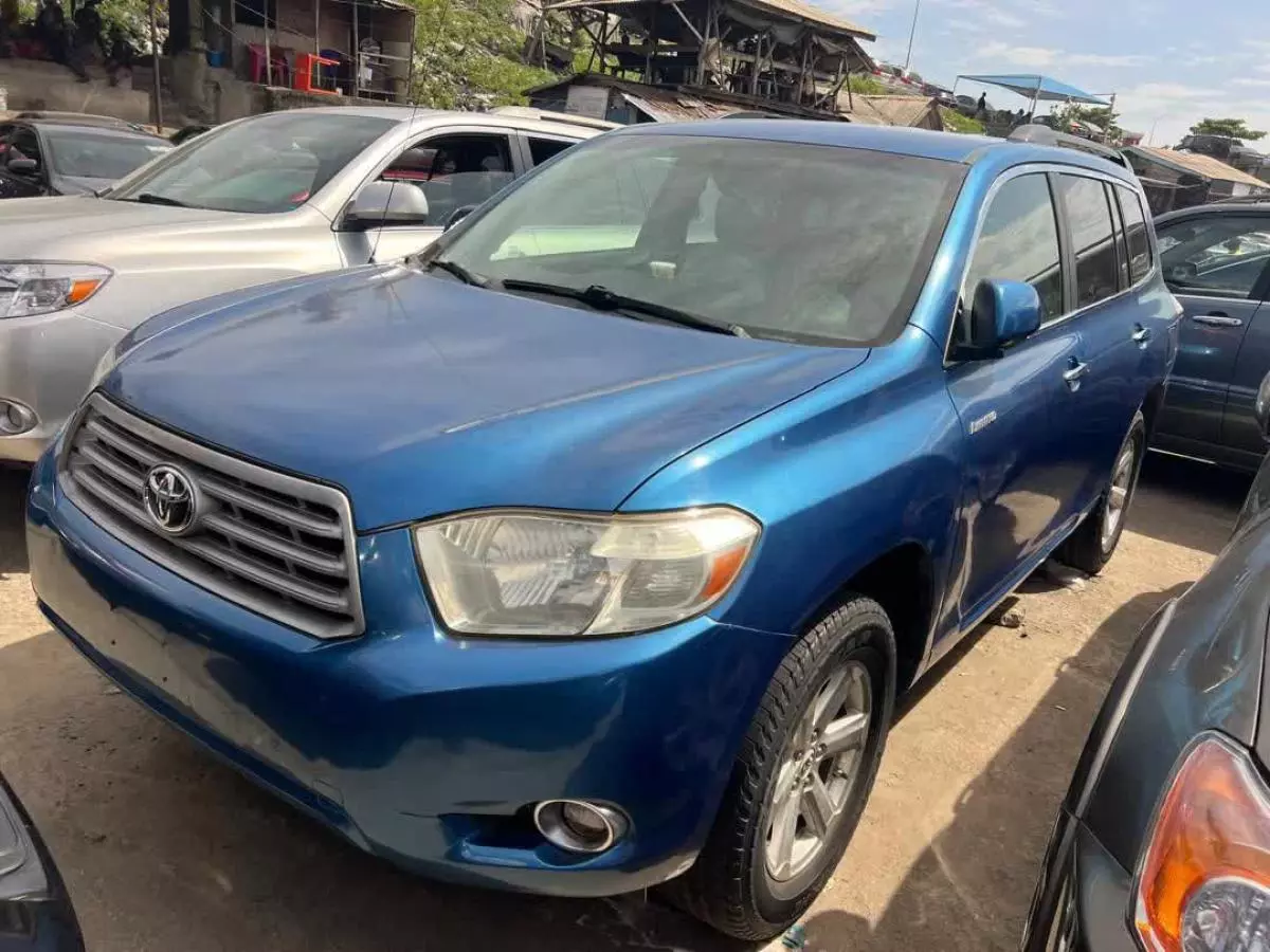 Toyota Highlander   - 2008