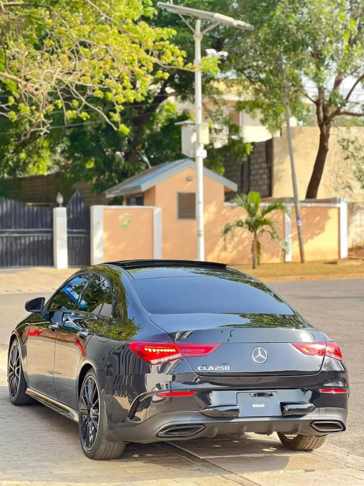 Mercedes-Benz CLA 250   - 2021