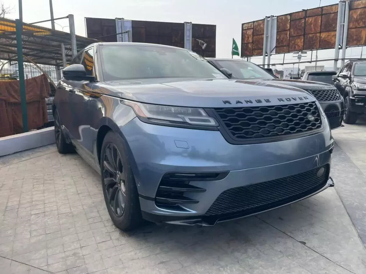 Land Rover Range Rover Velar   - 2018