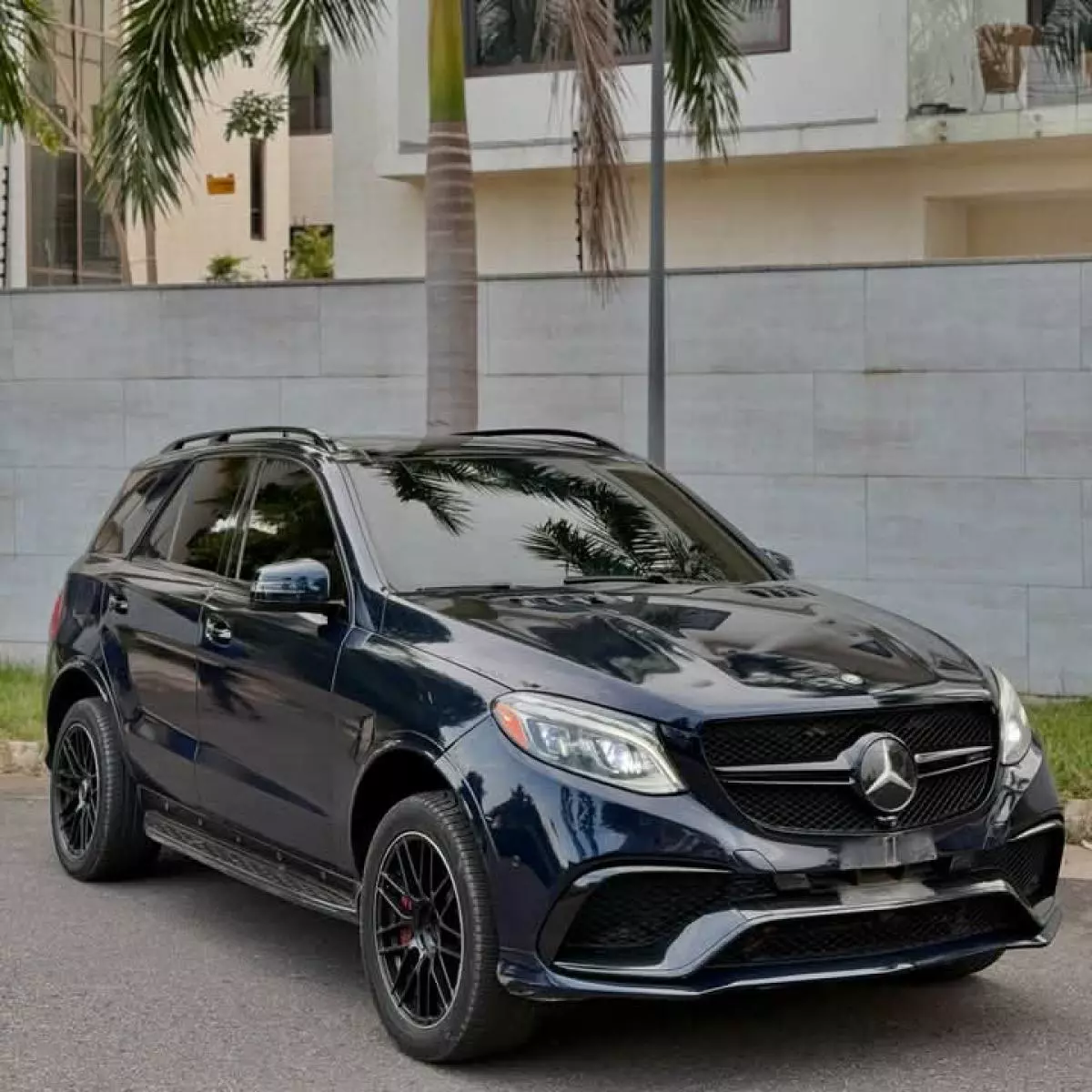 Mercedes-Benz GLE 63   - 2016