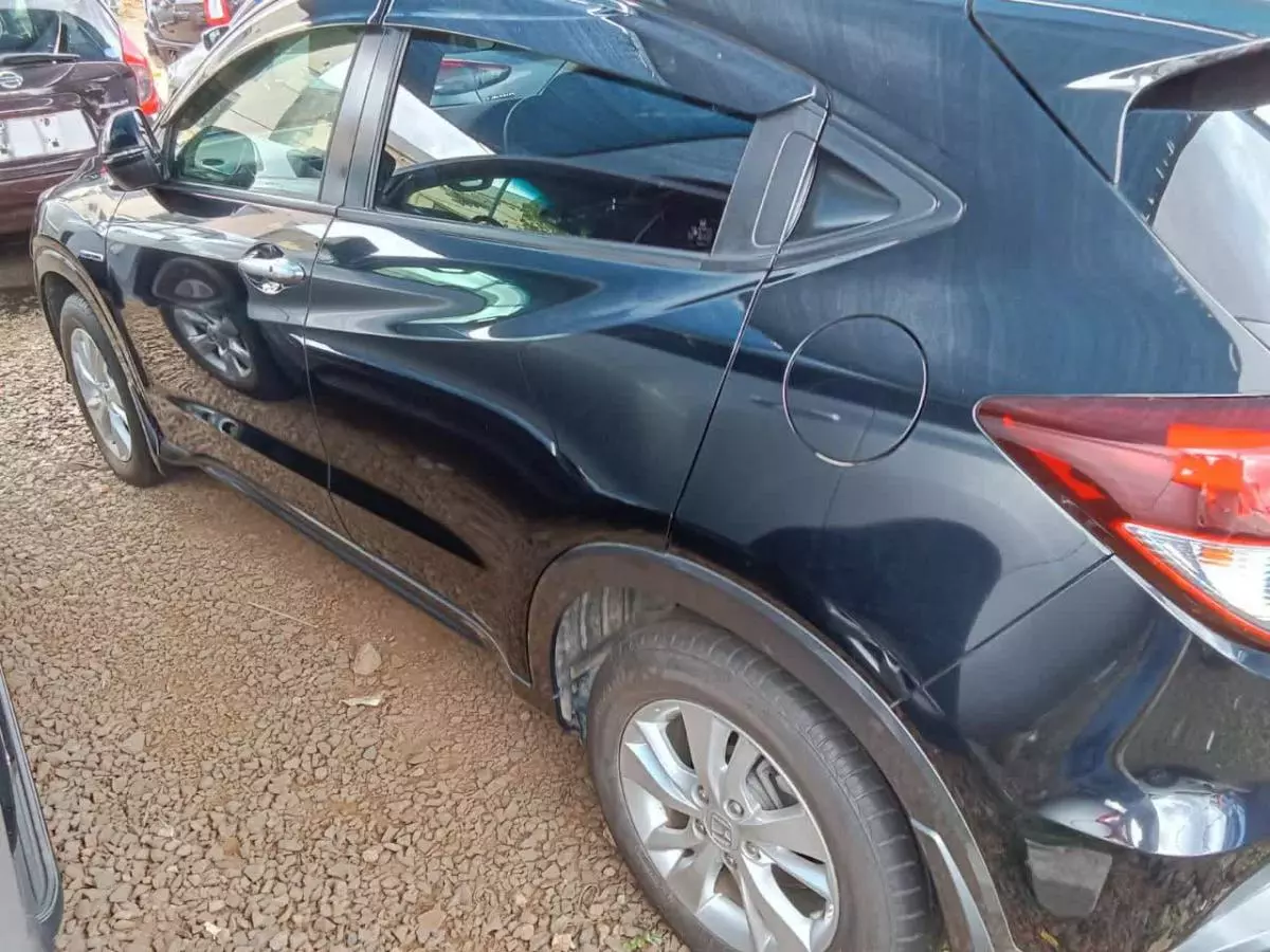 Honda Vezel  - 2016