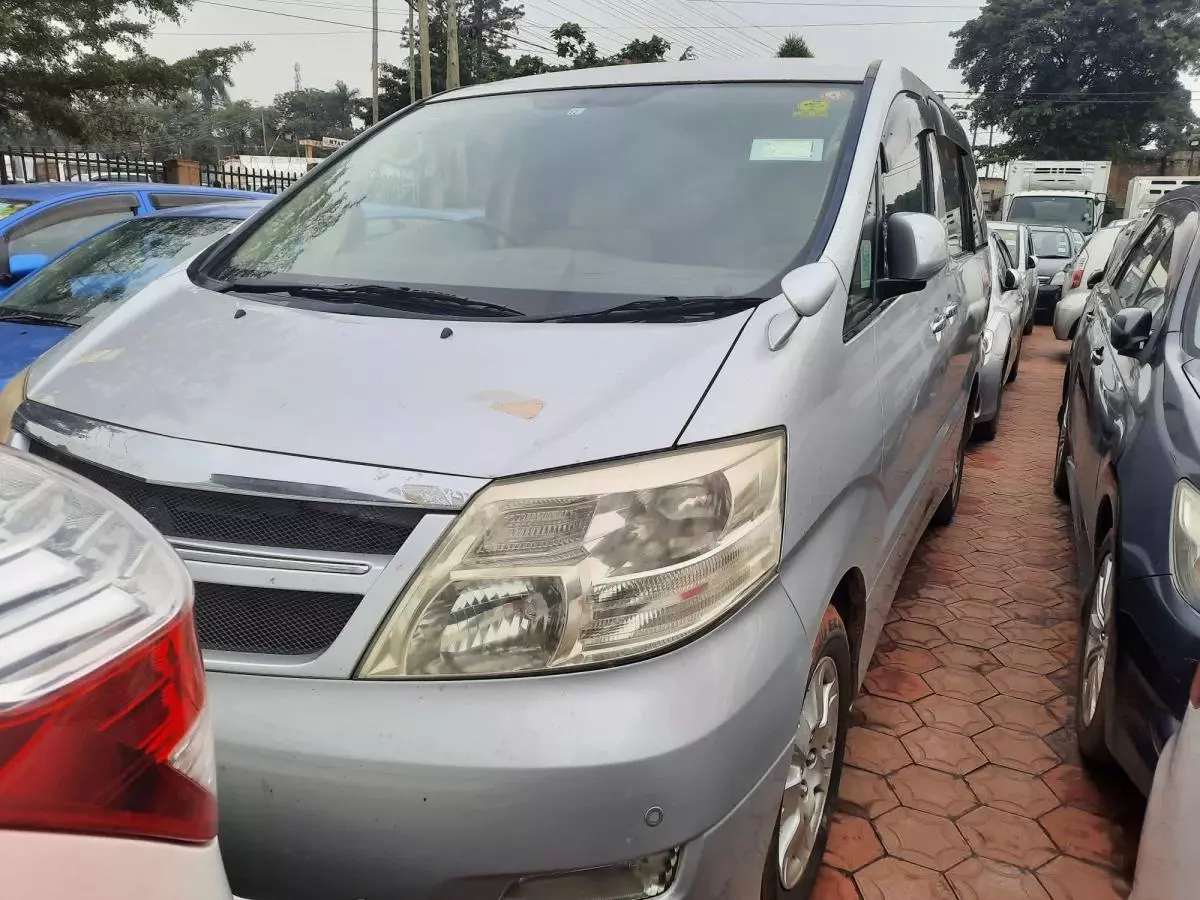 Toyota Alphard - 2007