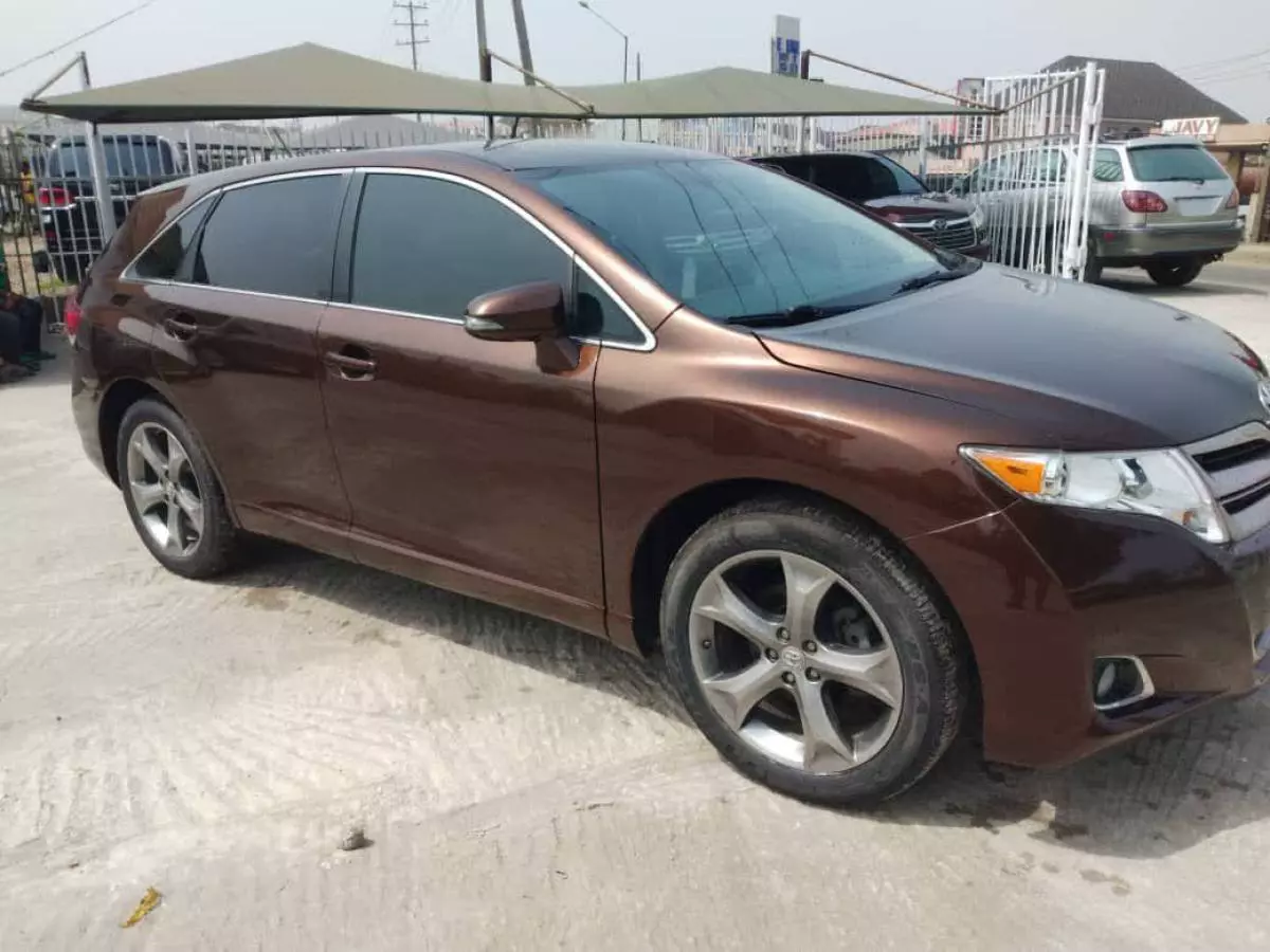 Toyota Venza - 2013