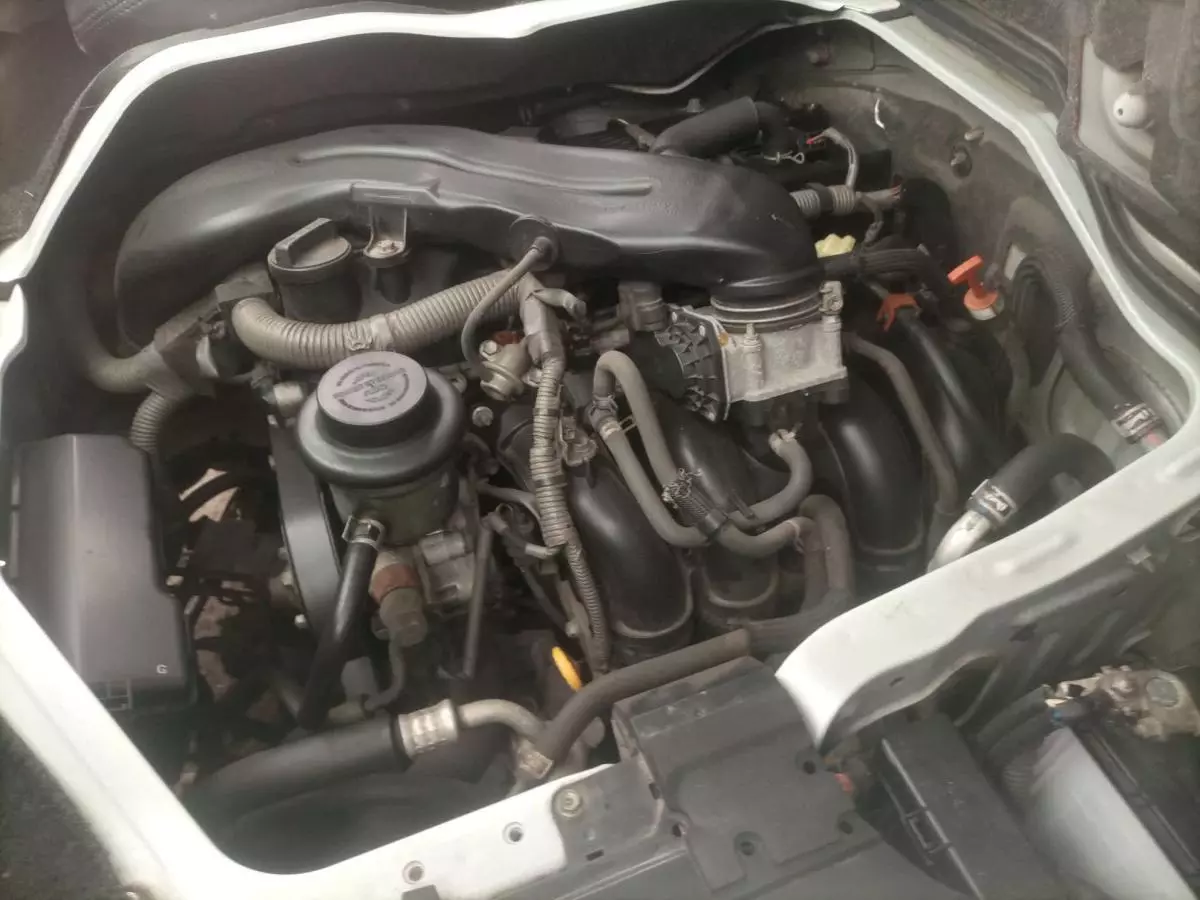 Toyota Hiace - 2005