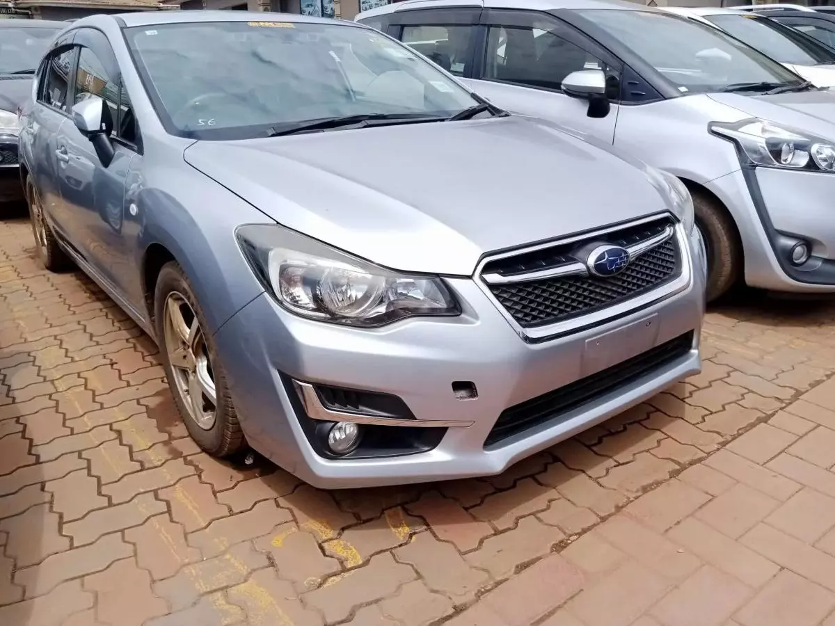 Subaru Impreza   - 2014