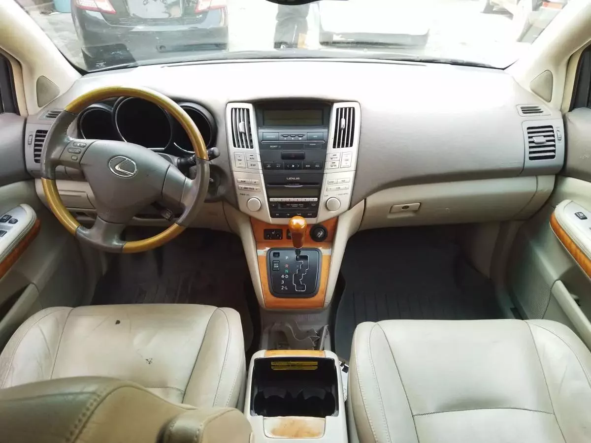 Lexus RX 330   - 2005