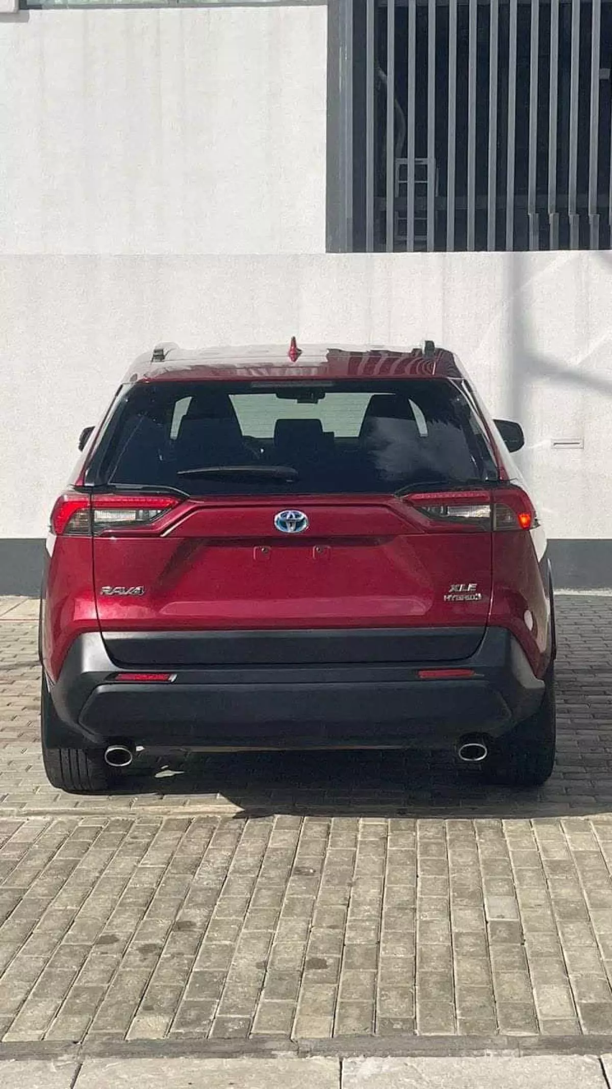 Toyota RAV 4   - 2021