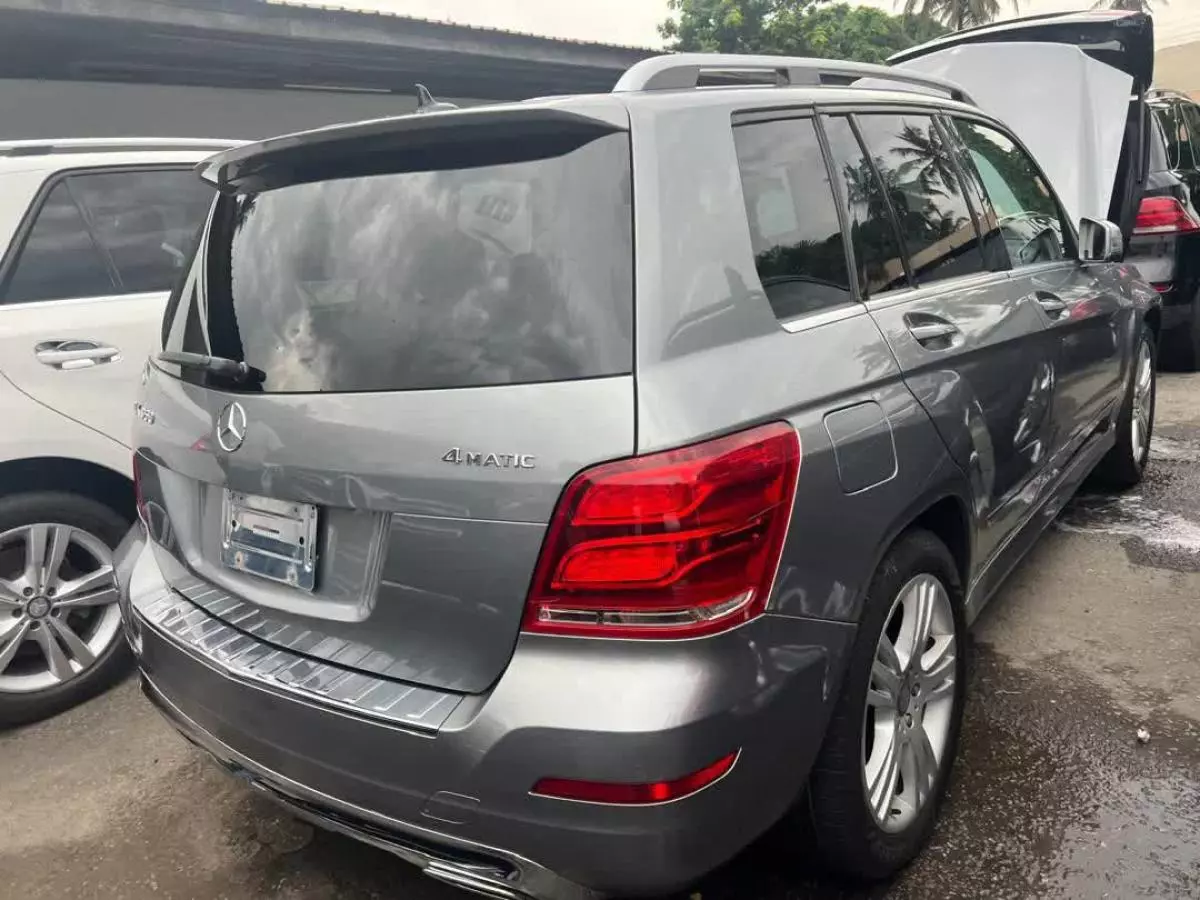 Mercedes-Benz GLK 350   - 2015