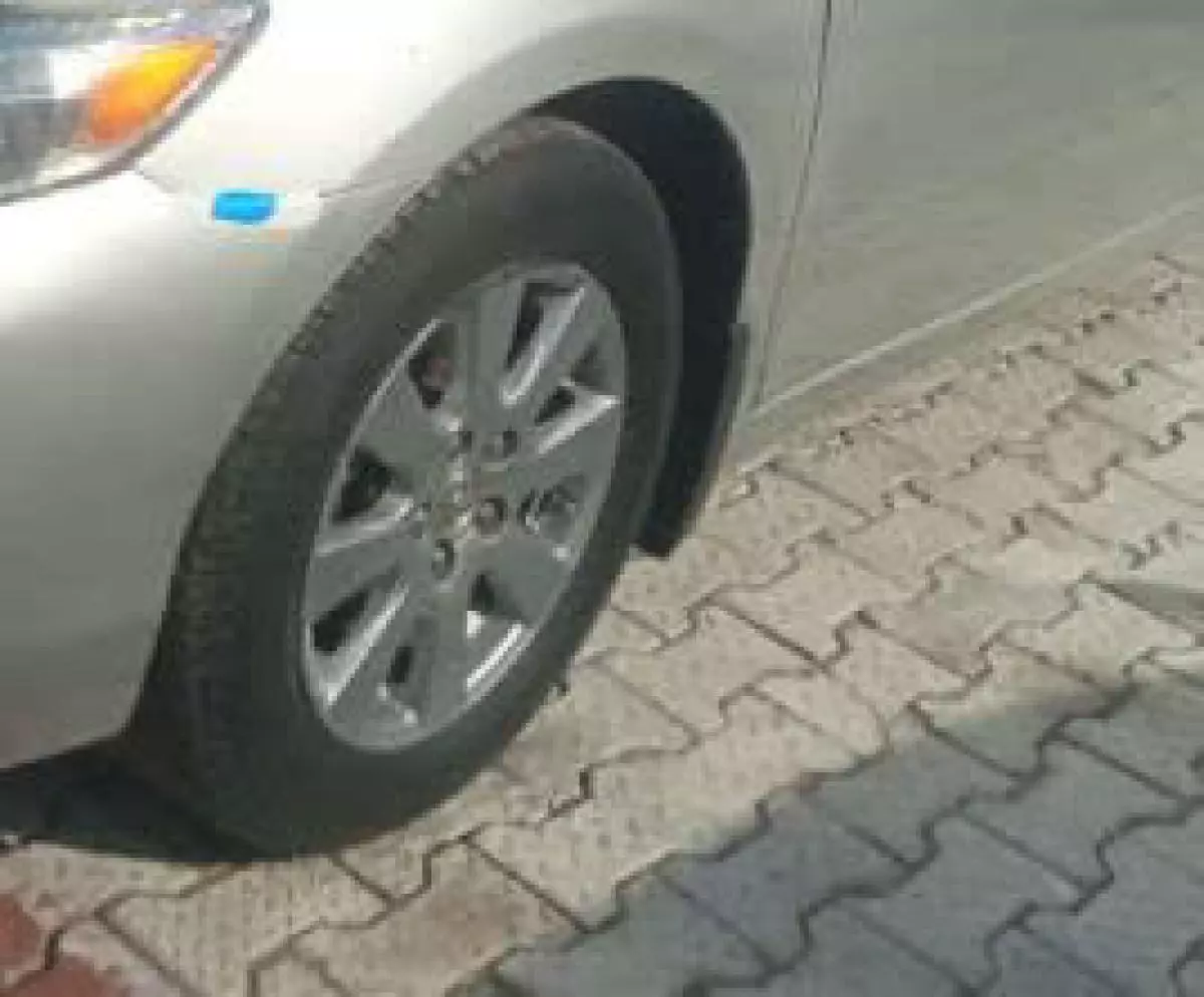 Toyota Camry - 2009