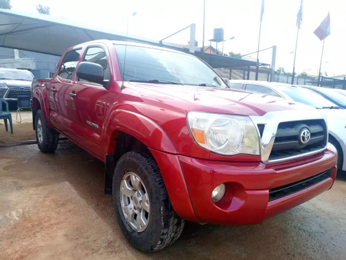 Toyota Tacoma   - 2006