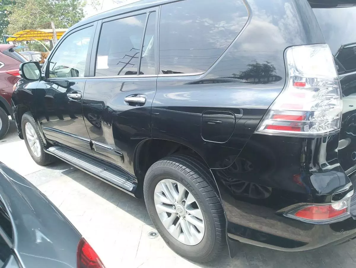 Lexus GX 460   - 2014