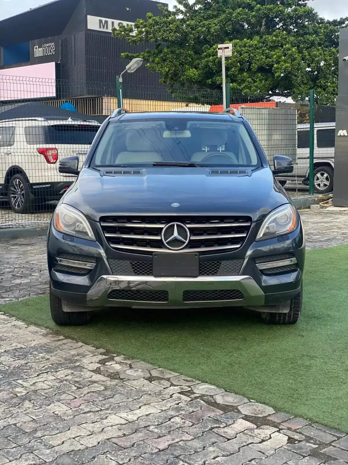 Mercedes-Benz ML 350   - 2013