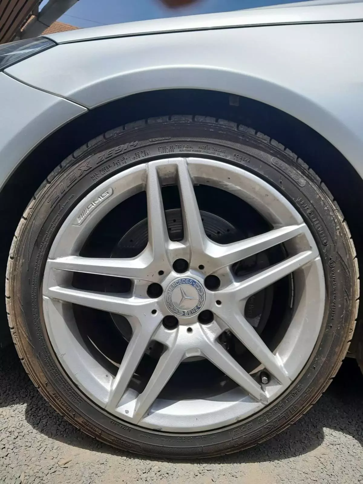 Mercedes-Benz E 220 - 2014