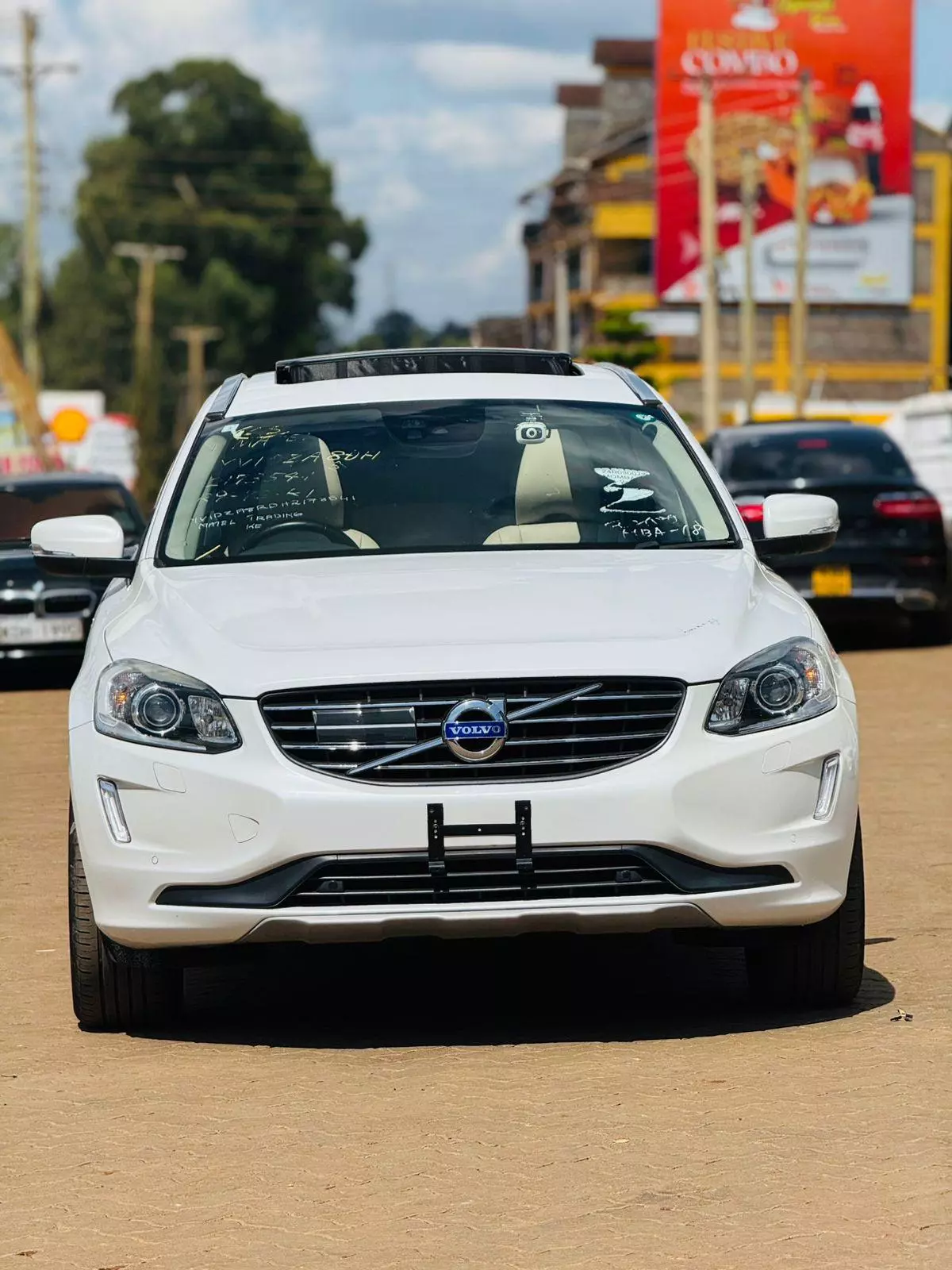 Volvo XC60   - 2017