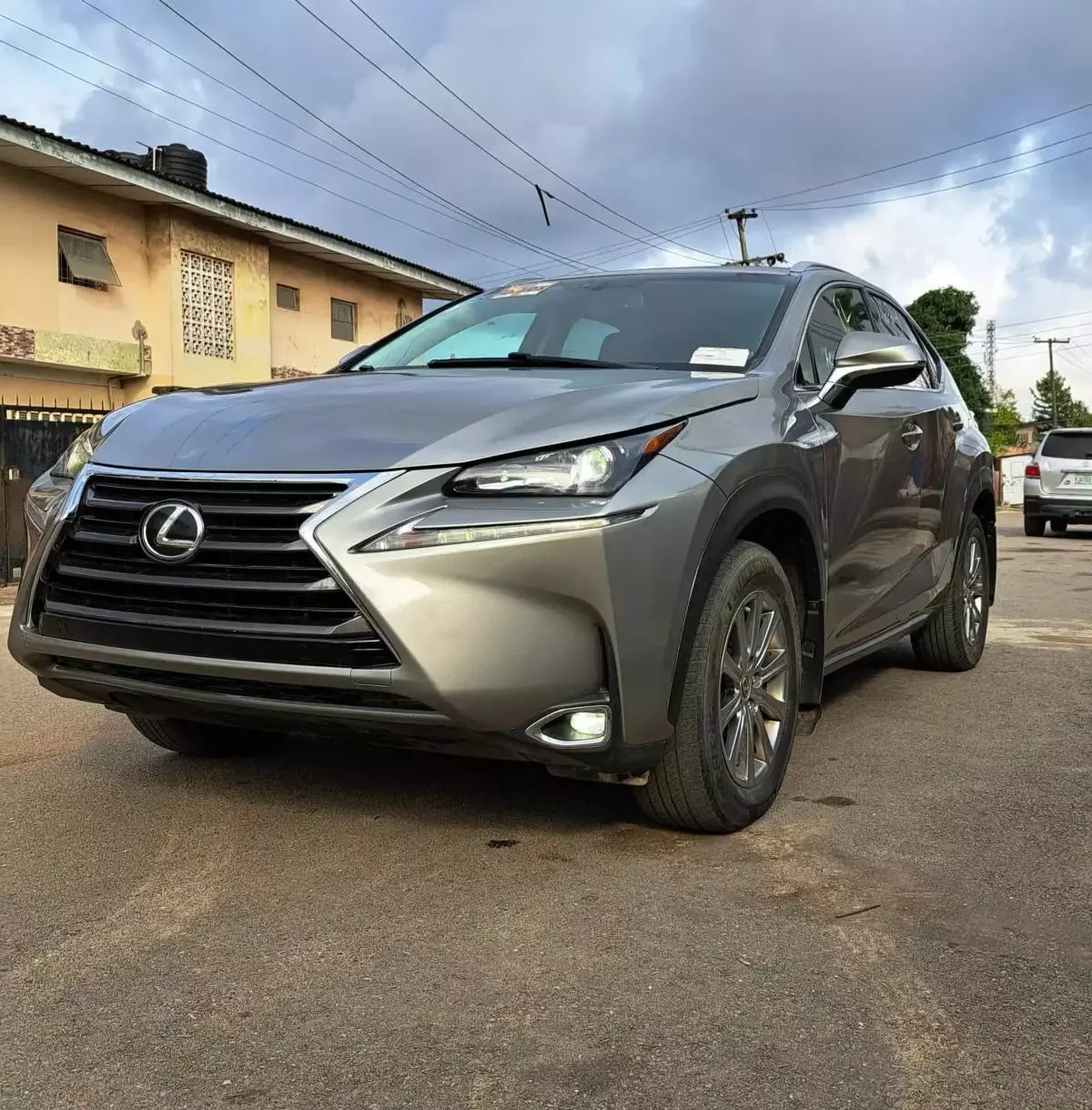 Lexus NX 200T   - 2016