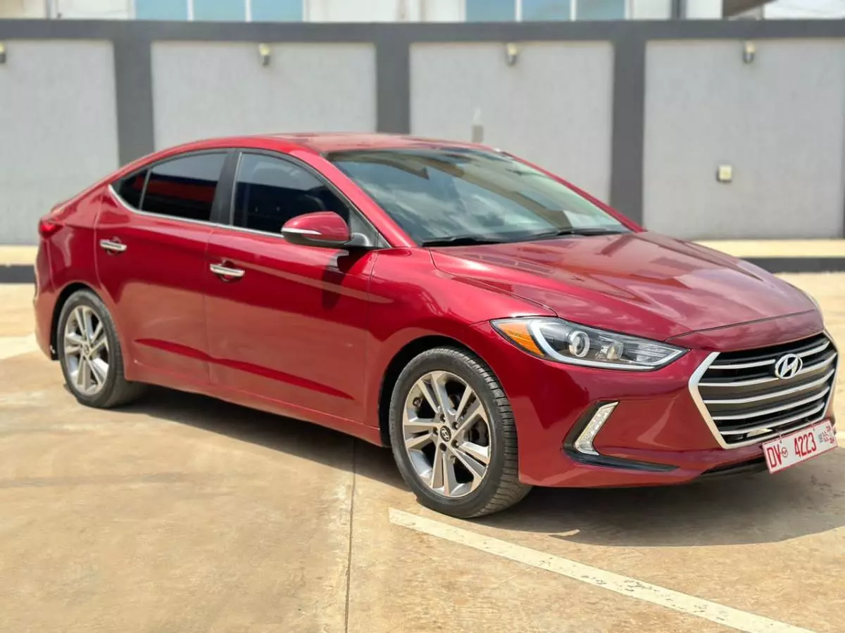 Hyundai Elantra   - 2017