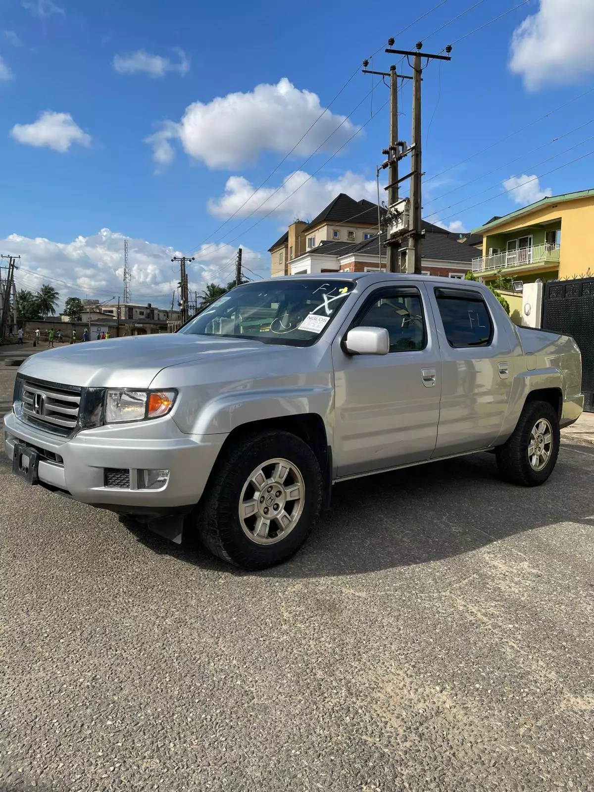 Honda Ridgeline   - 2012