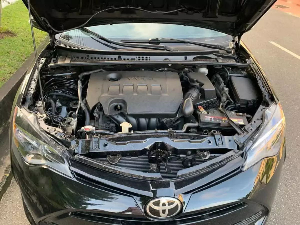 Toyota Corolla   - 2018