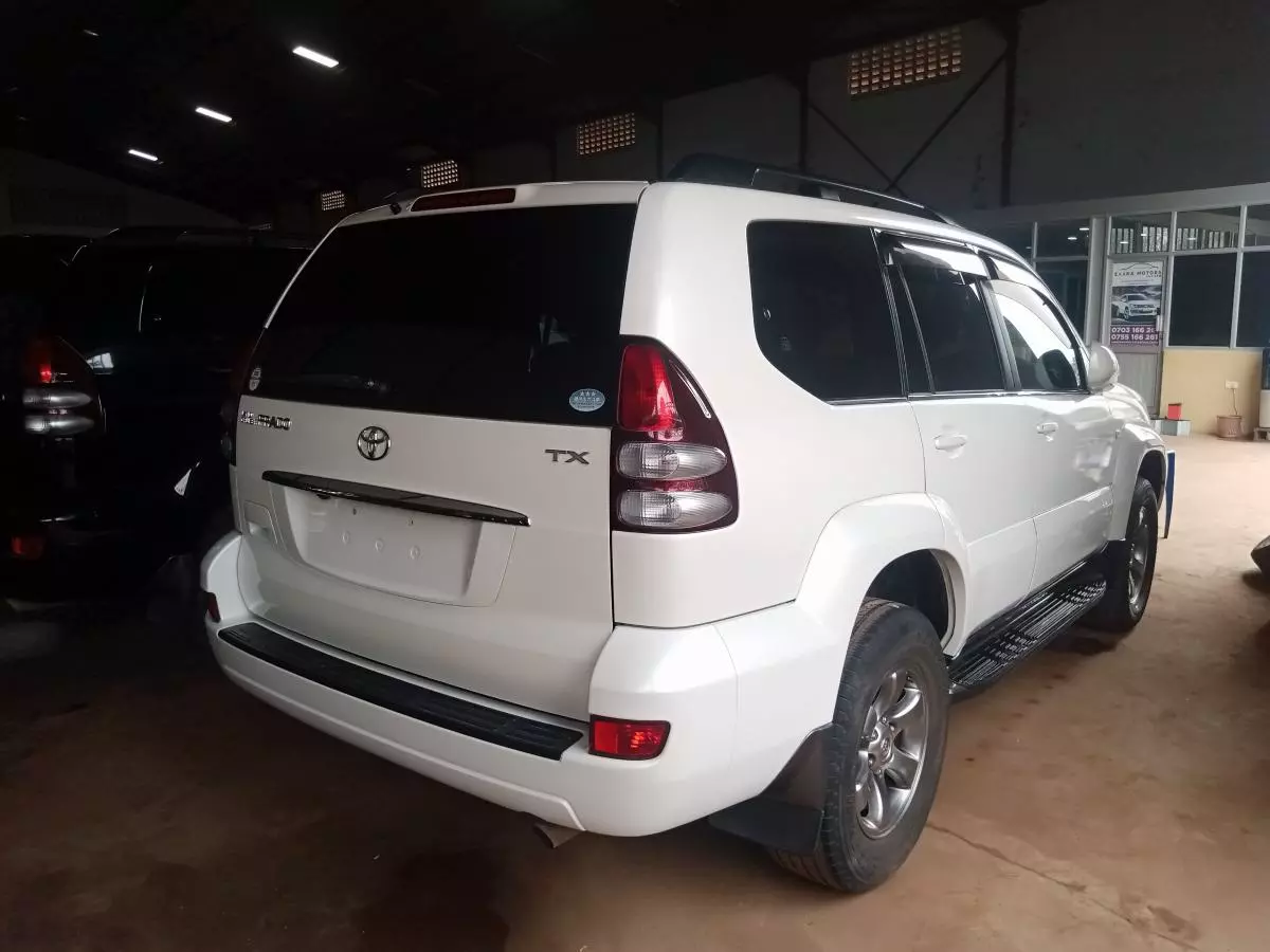 Toyota Landcruiser Prado   - 2009