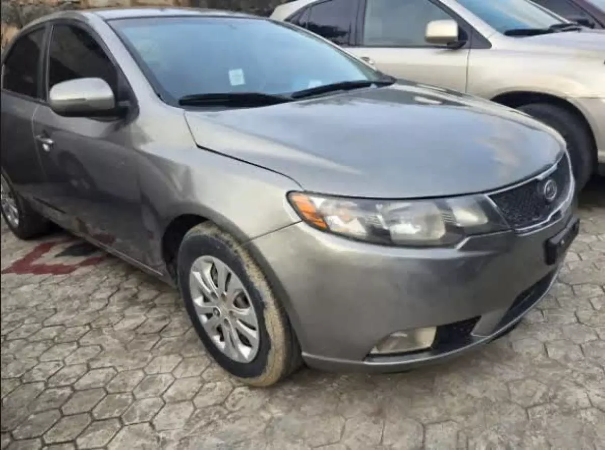 KIA Cerato   - 2011