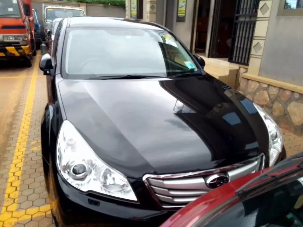 Subaru Outback - 2010