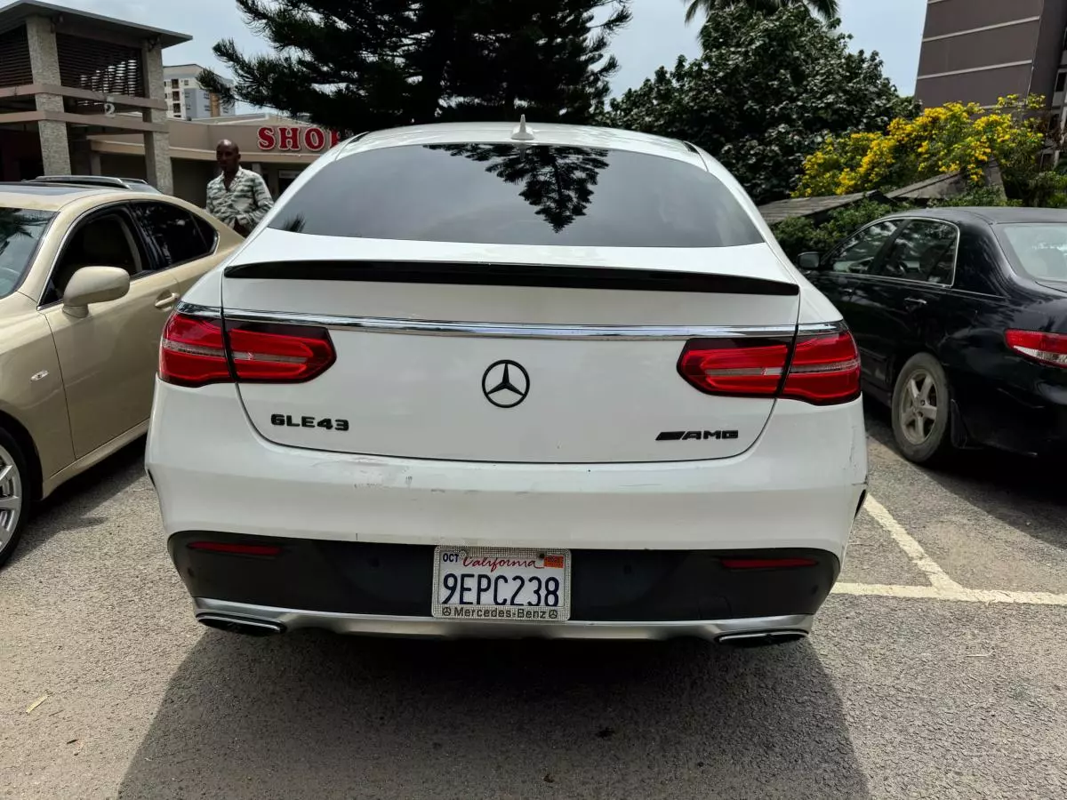 Mercedes-Benz GLE 43 AMG   - 2016