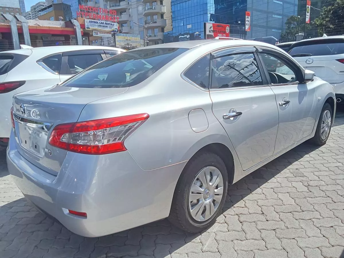 Nissan Sylphy   - 2017