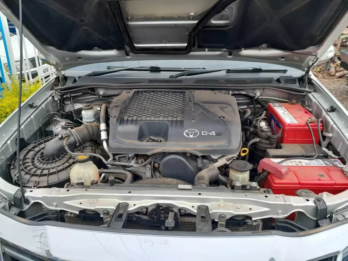 Toyota Hilux vigo  - 2013