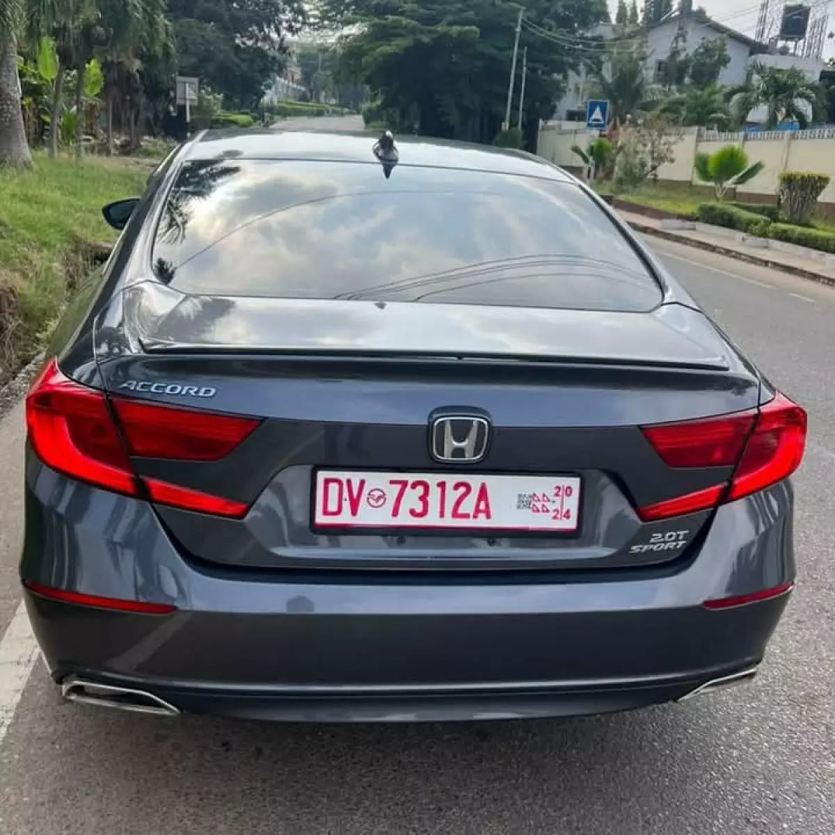 Honda Accord   - 2020