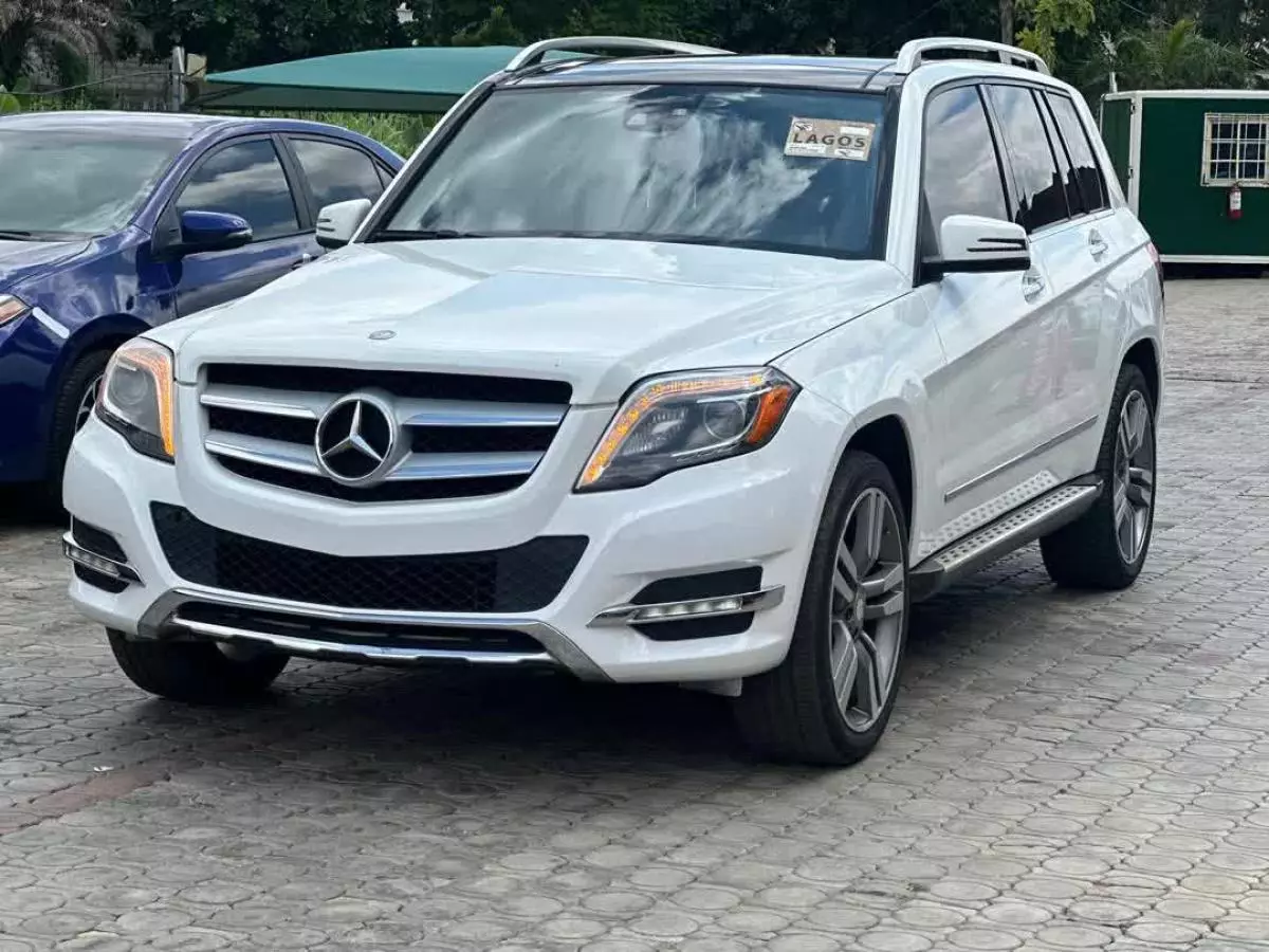 Mercedes-Benz GLK 350   - 2014