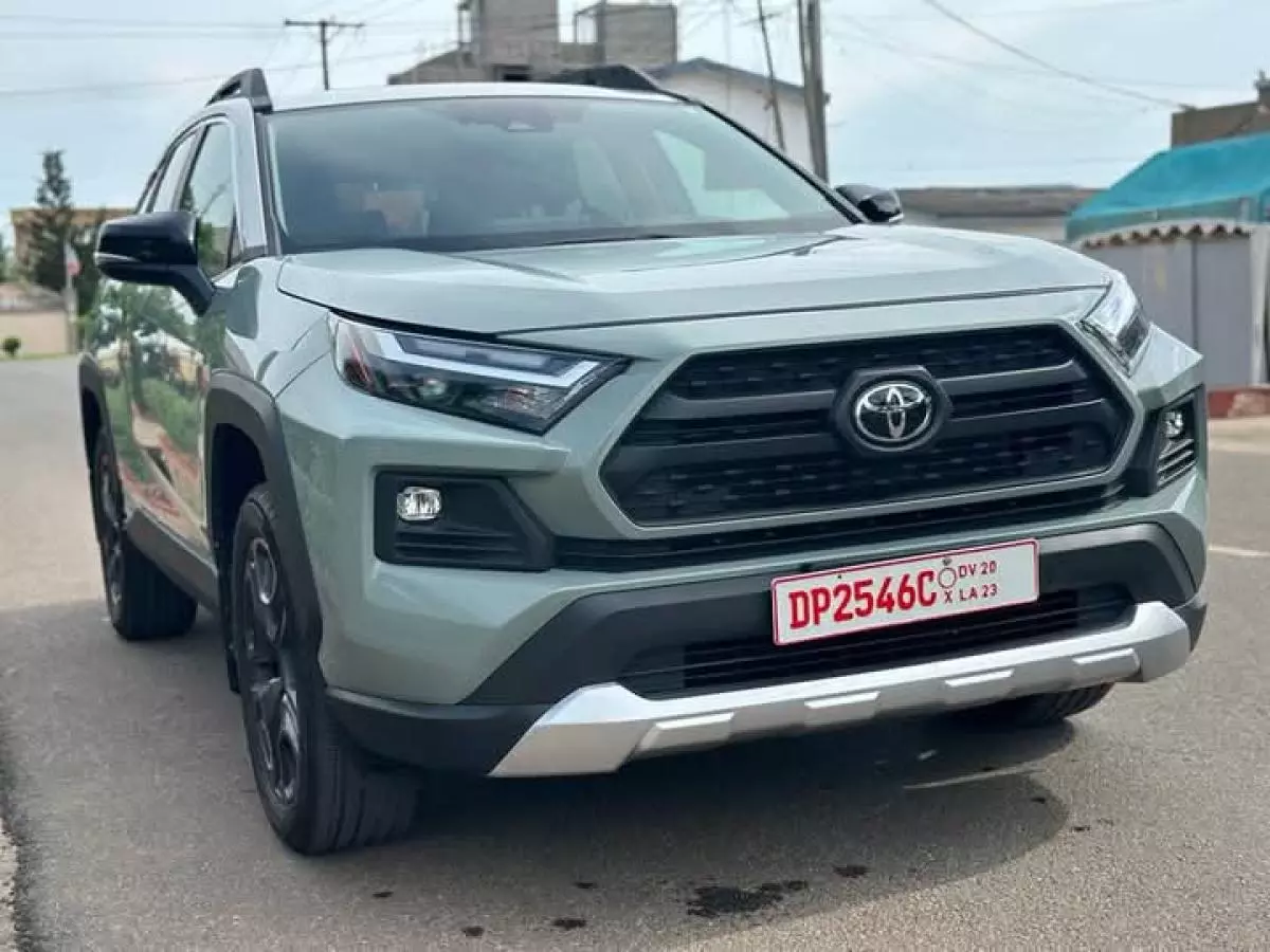 Toyota RAV 4   - 2022