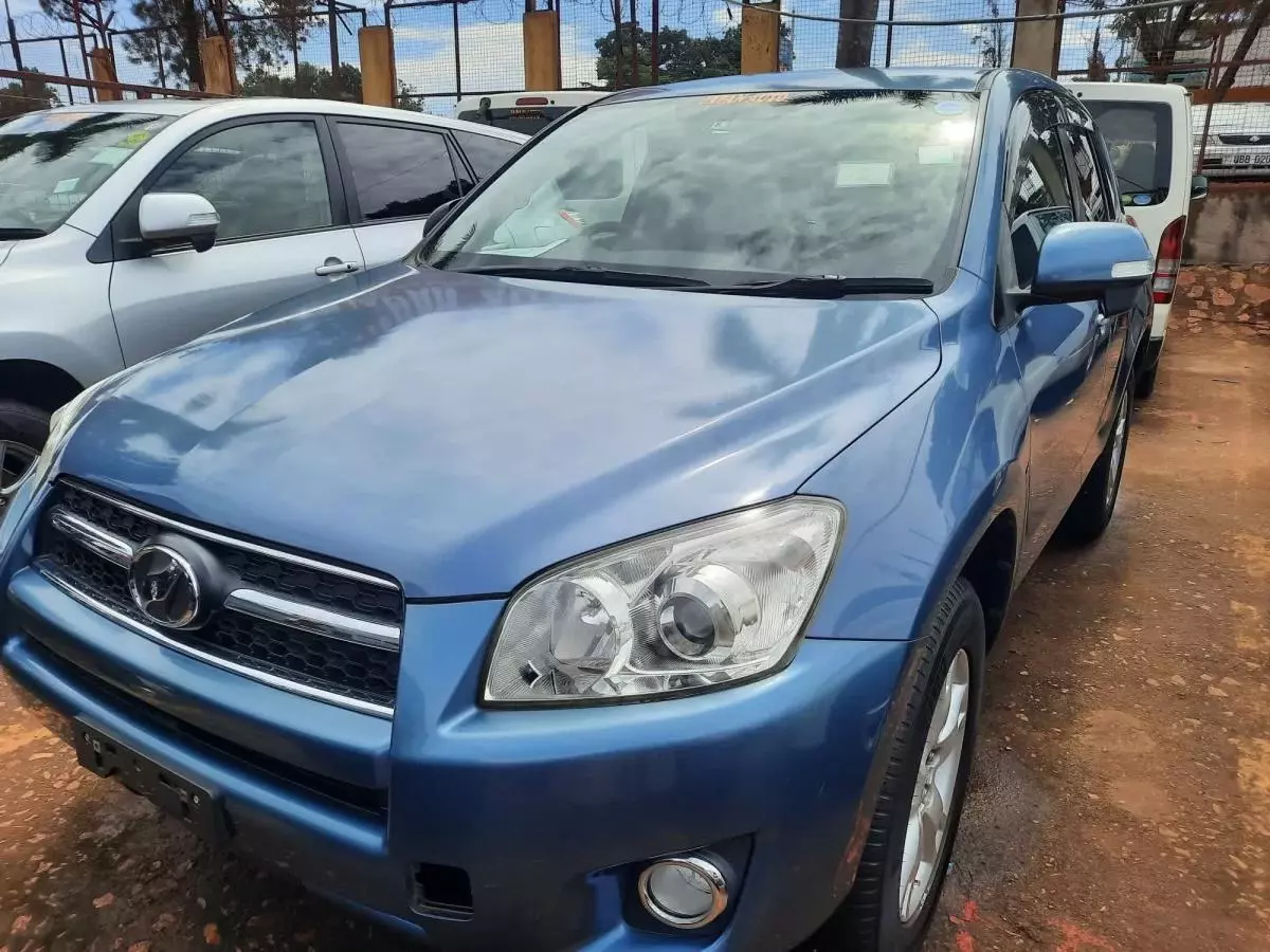 Toyota RAV 4   - 2009