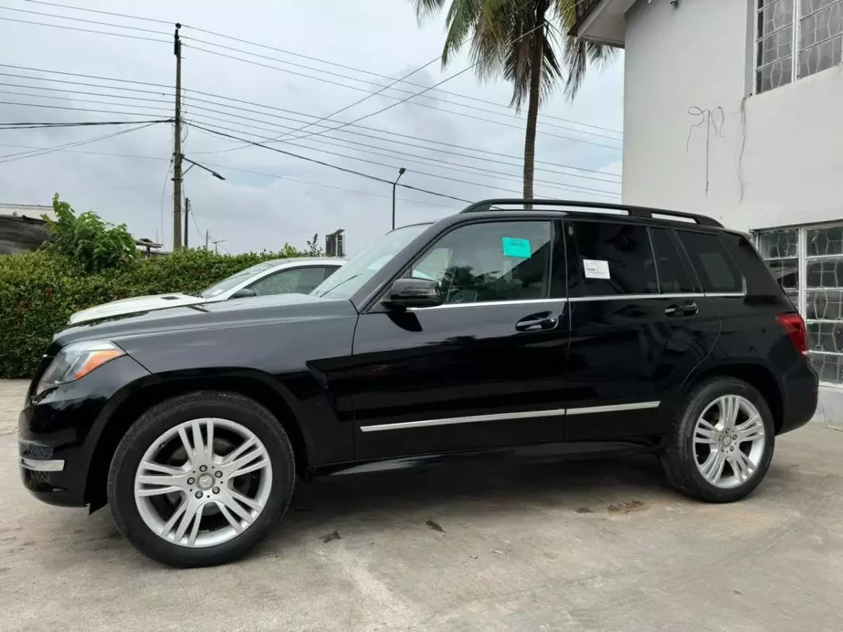 Mercedes-Benz GLK 350   - 2014