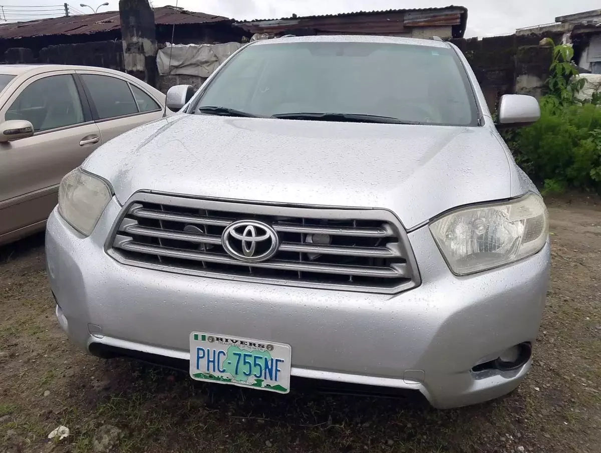 Toyota Highlander   - 2008